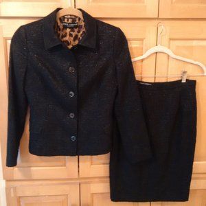 DOLCE & GABBANA Black Tinsel Skirt Suit – Size 38 (US Size 6)